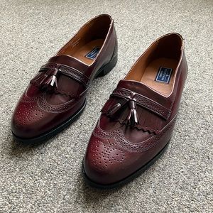 Men’s Bostonian Dress Shoes with a Tassle